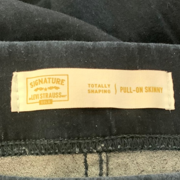 LEVI’S PULL ON SKINNY ELASTIC WAIST JEANS PLUS SIZE 22L - Picture 7 of 10